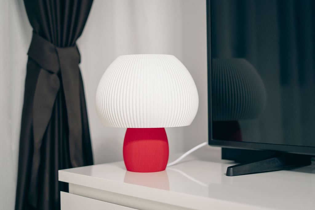 Lampa Nessino