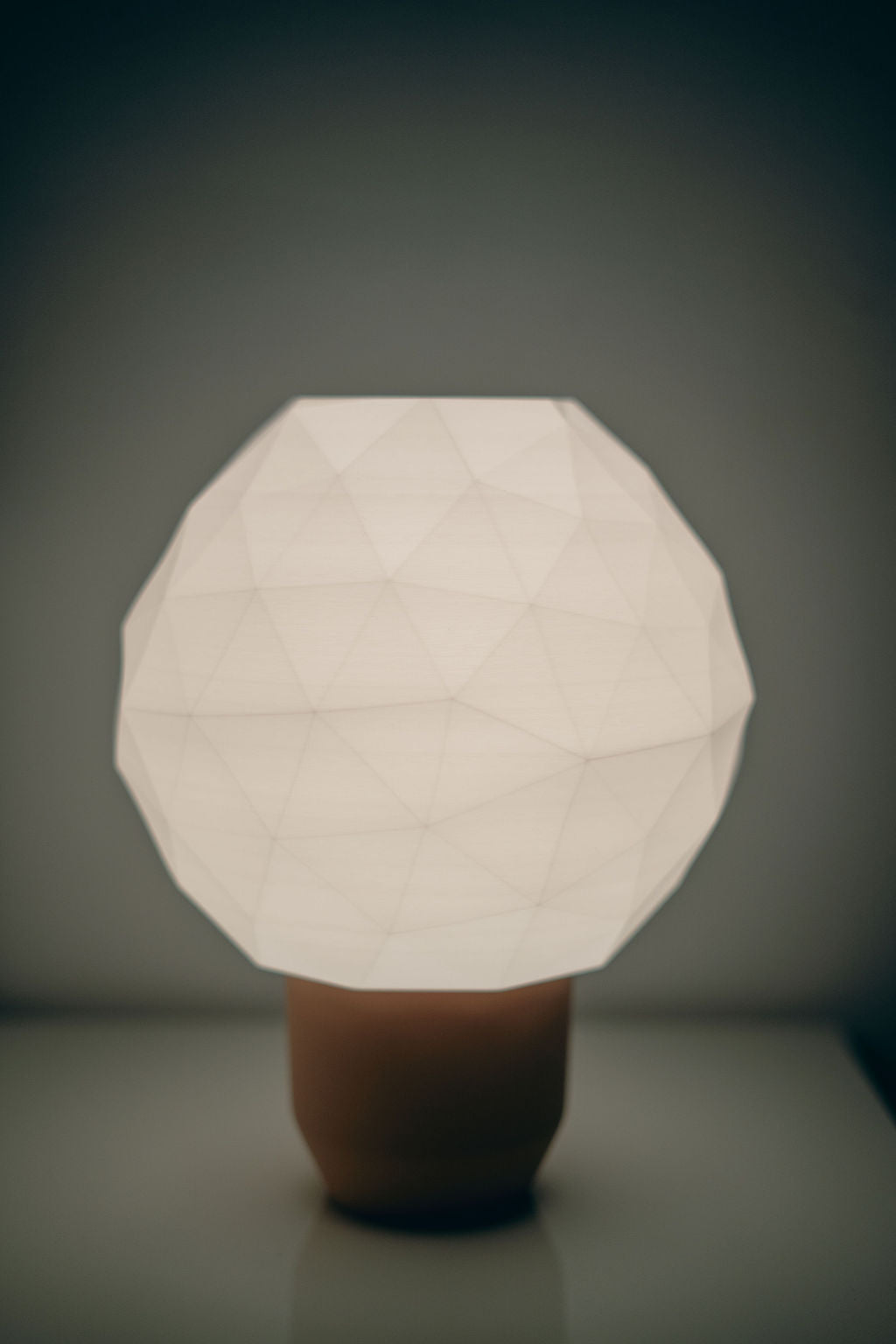 Lampa Poly efect luminos elegant