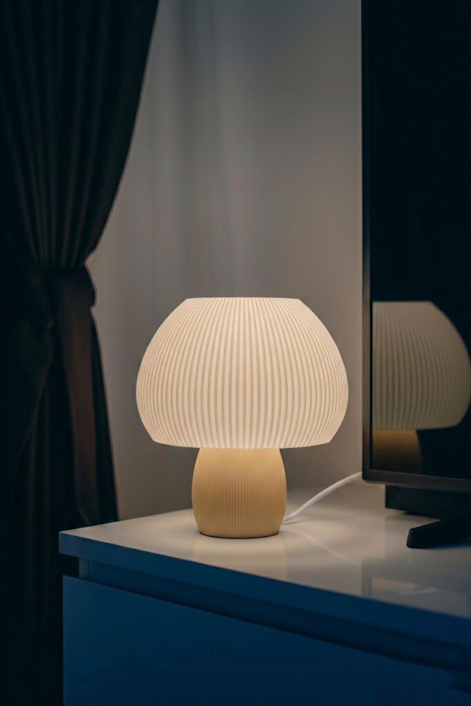Lampa Nessino